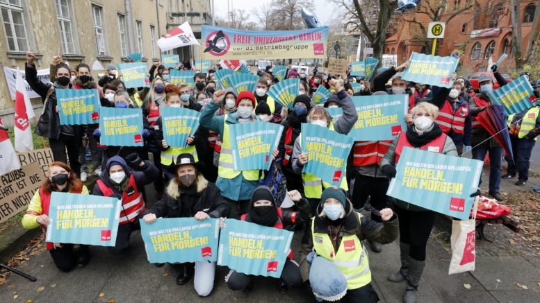 “Heute ist kein Arbeitstag, heute ist ein STREIKTAG!”