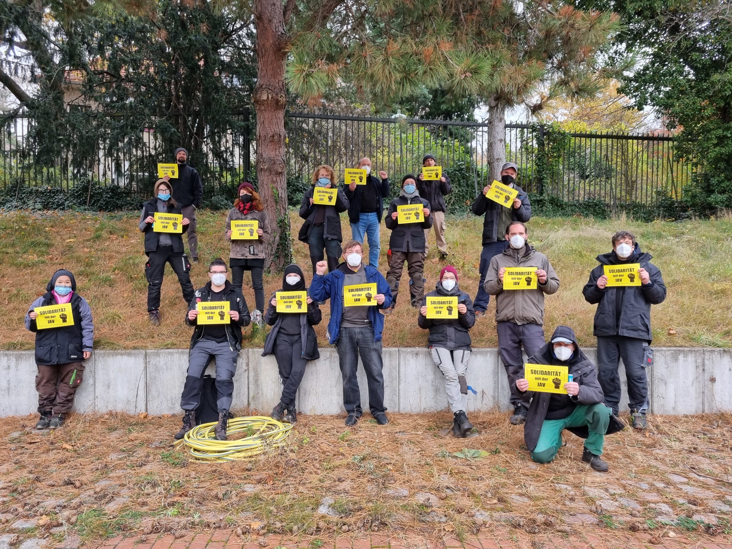 Solidarität mit der Jugend- und Auszubildendenvertretung (JAV) an der FU